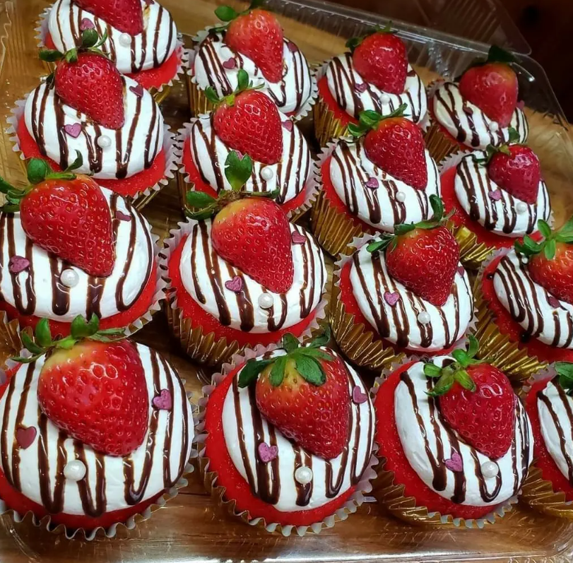 Cupcakes de fresa con chocolate