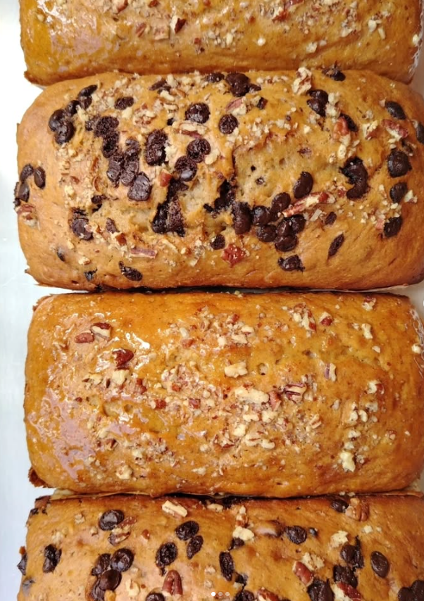 Pan artesanal con nueces y pasas