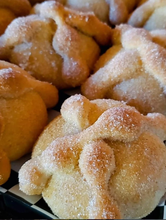 Pan dulce tradicional azucarado