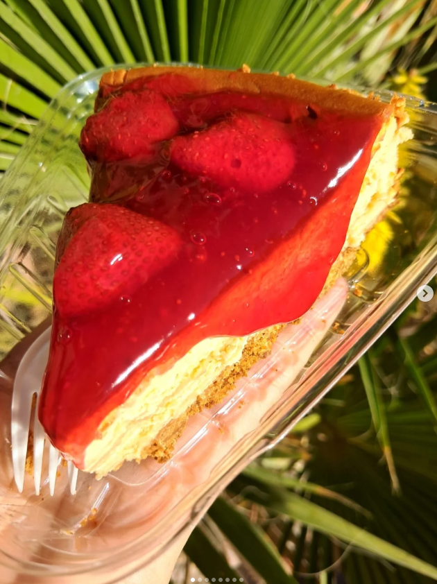 Tarta de fresa artesanal